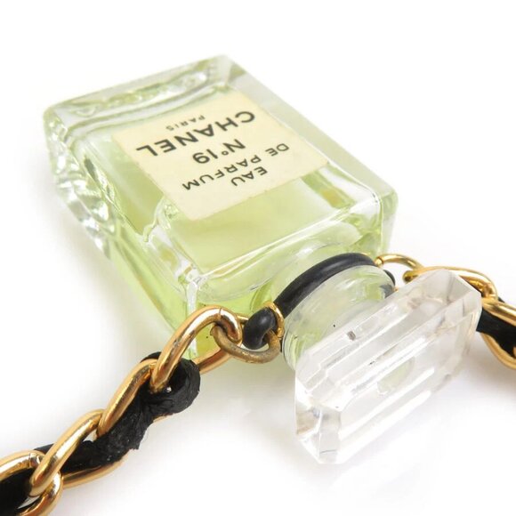 Auth CHANEL Perfume Bottle No.19 Necklace Black/Gold/Clear Resin/Leather - Picture 4 of 8